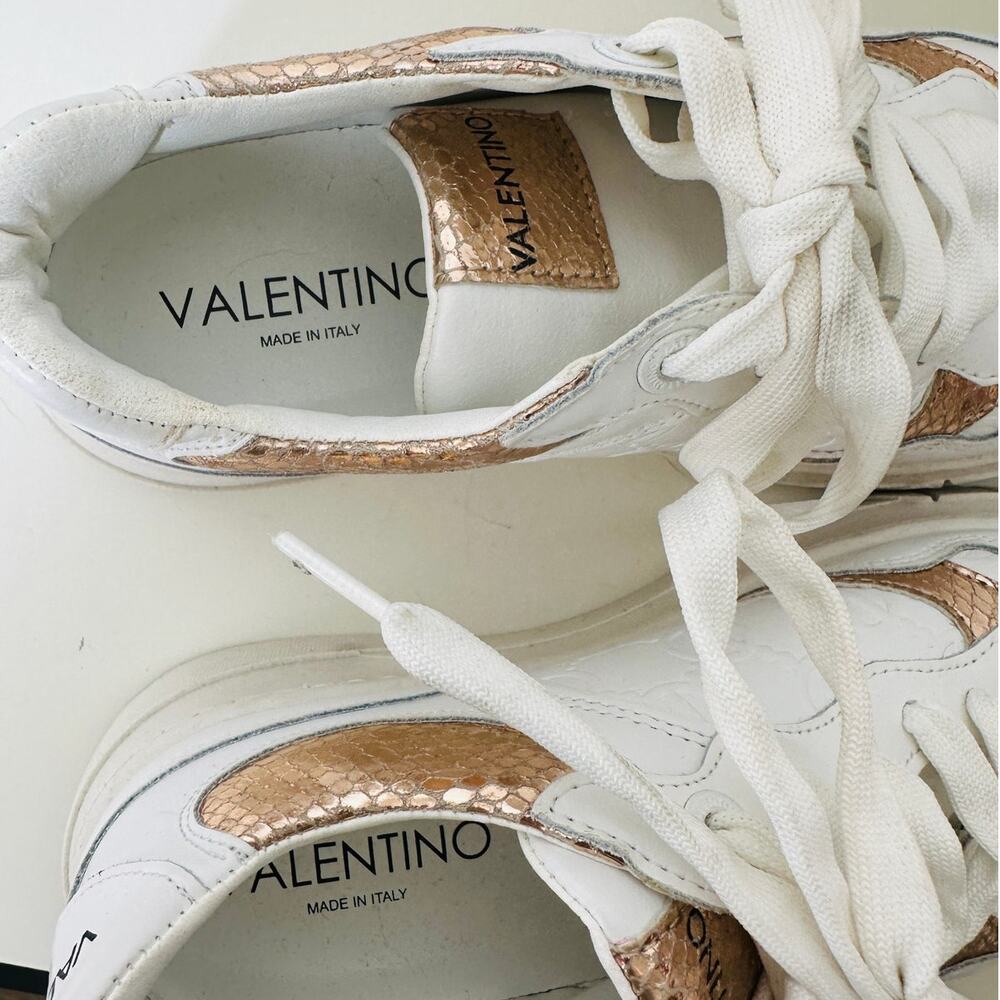 Valentino Minerva Monogram White & Rose Gold Leather Lace Sneaker 9 - Picture 10 of 15